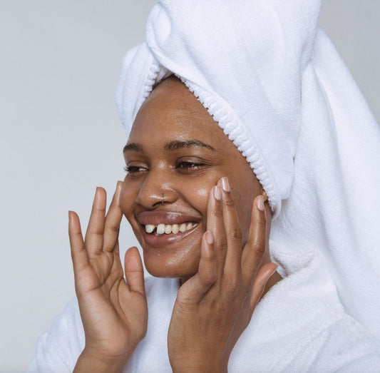 Cold Shower vs. Hot Shower: What Are The Benefits? - Showery