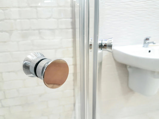 How to get rid of water stains – Expert Tips That Actually Work - Showery